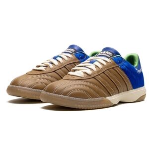 Adidas Men's Tan and Blue Sneakers